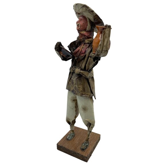 Vintage Mexican Paper Mache Folk Art Figure Of Man With Pottery On Wooden Base - Picture 7 of 16